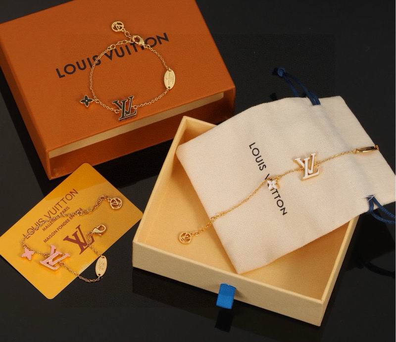 LV Bracelet 11yxx58